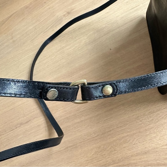 BRAHMIN Vintage Luxury Designer Leather Small Crossbody Handbag Black 9"x6"x2.5" - Picture 7 of 16